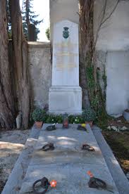 Hrob Artura Bylandt-Rheidt na hřbitově Helenenfriedhof v Baden