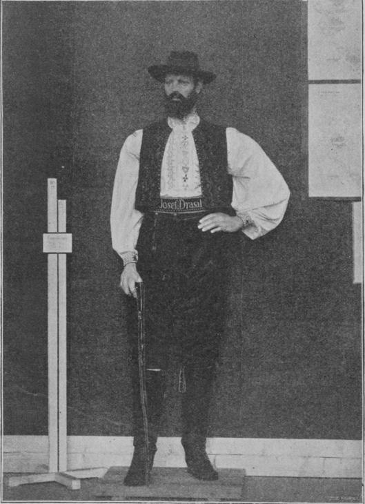 Figurína Josefa Drásala na Národopisné výstavě, 1895