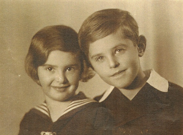Petr Ginz se sestrou Evou