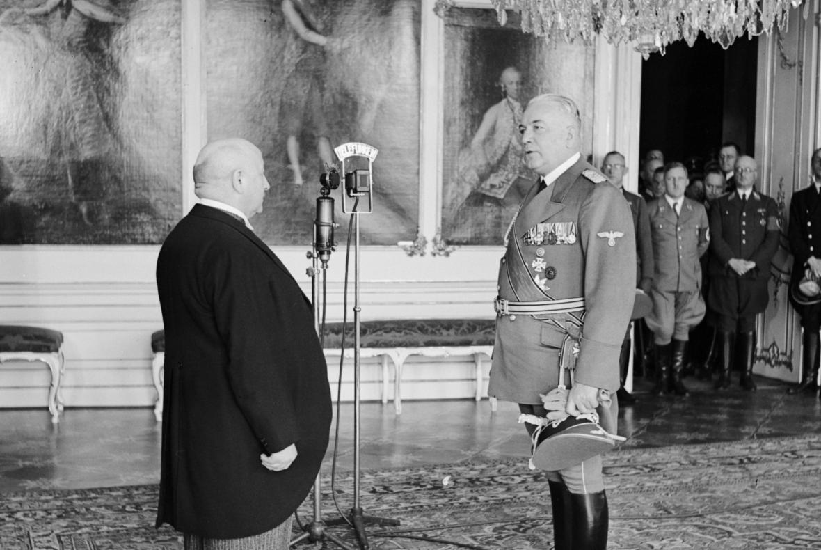 Rudolf Beran jako předseda vlády u říšského protektora Konstantina von Neuratha, 5. dubna 1939