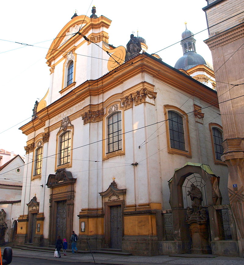 Kostel Nejsvětější Trojice ve Spálené ulici v Praze