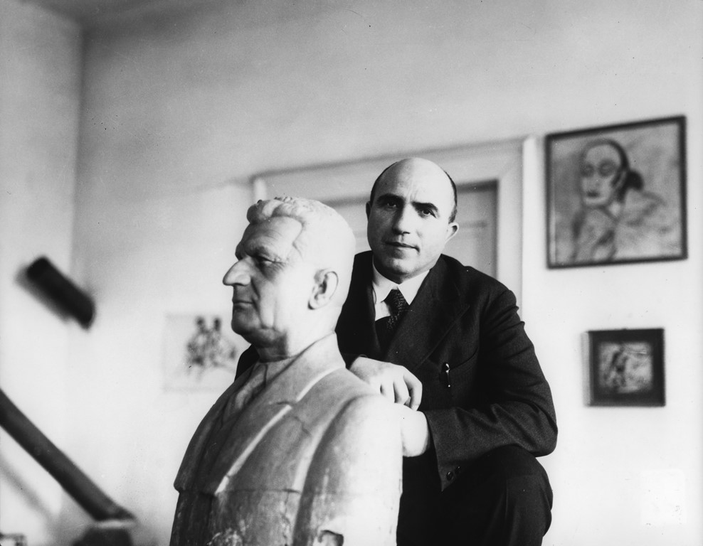 F. L. Gahura vytvořil bustu Tomáše Bati