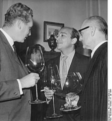 F. Beyer, K. Reisz a A. M. Brousil na MFF v Karlových Varech, 1964