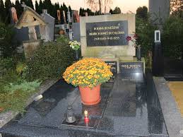 Hrob Bedřicha Beneše-Buchlovana na hřbitově v Uherském Hradišti-Mařaticích