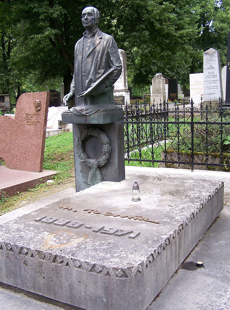 Hrob Martina Benky na Národním hřbitově v Martině (Slovensko)