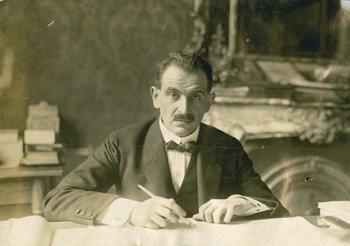 Otto Bauer ve své kanceláři, 1919