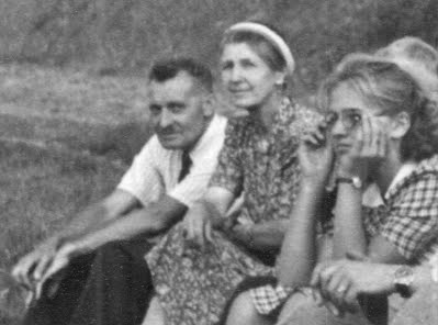 Soubor:Bayer August manzelka.jpg