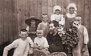 Josef Florian s rodinou ve Staré Říši