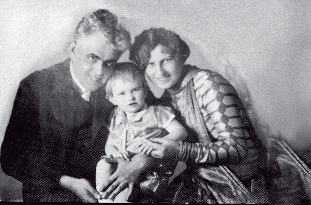 Ferenc Futurista s manželkou Annou Tichou a dcerou Annou Ferencovou